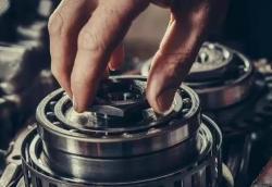 維護(hù)軸承時需要注意哪些方面？軸承維護(hù)注意事項簡介