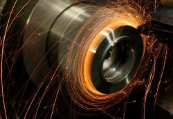 如果使用過程中軸承溫度過高，應該怎么辦？